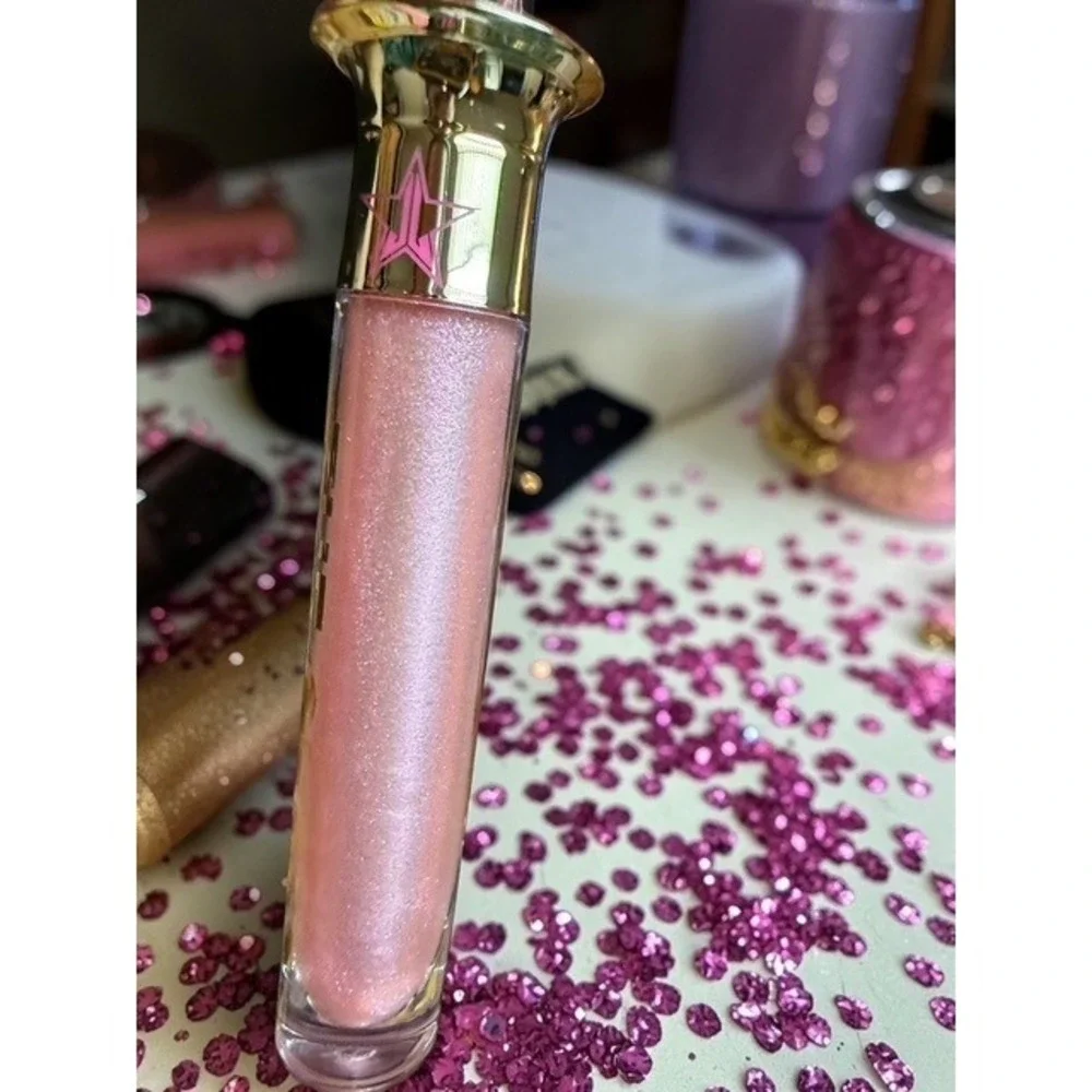 Jeffree Star Cosmetics - 
